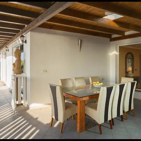Pipa Puerto Calero